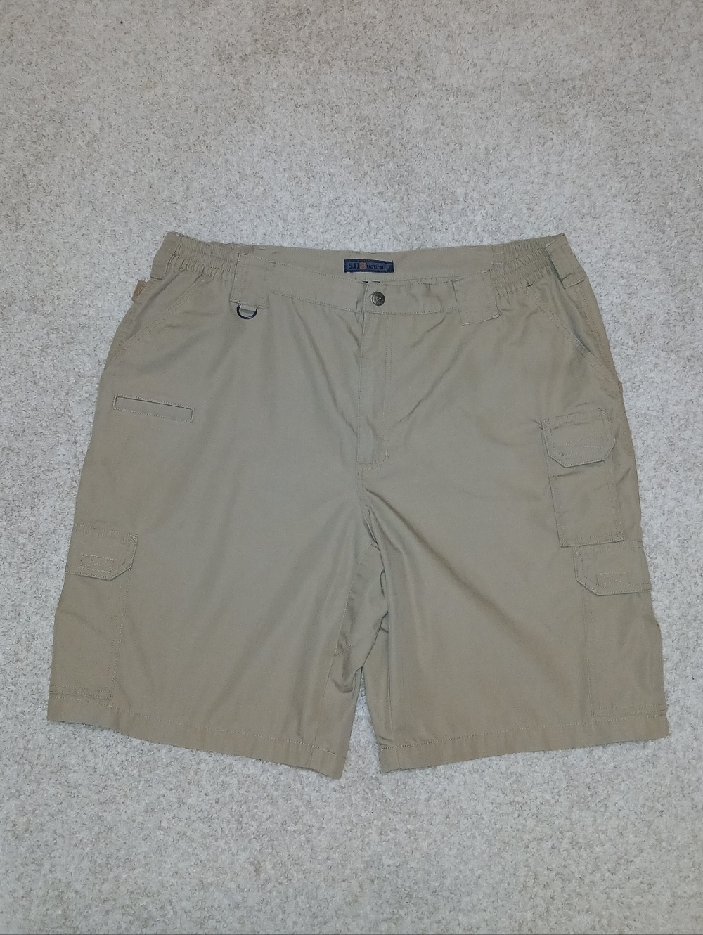 5.11 Tactical Khaki Tan Cargo Shorts Mens 42